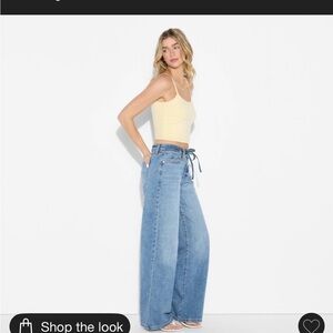 Women's Low-Rise Baggy Jeans - Wild Fable™ Light Wash